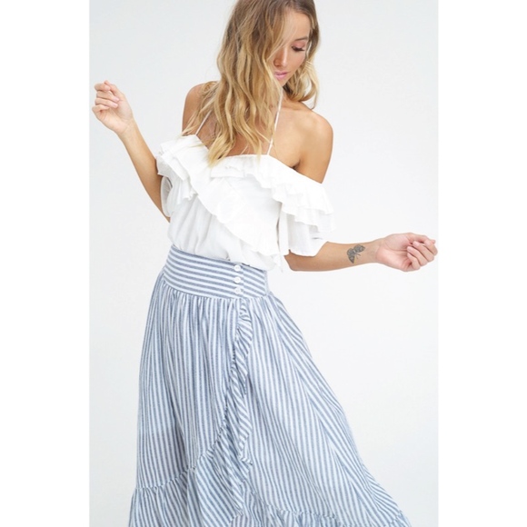 NWT ♡ Ivory Off-The-Shoulder Ruffle Top, ON SALE! - Picture 4 of 8